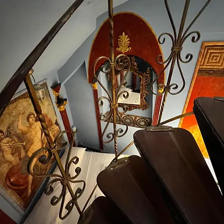 Domus Almapetra Ai Fori Imperiali