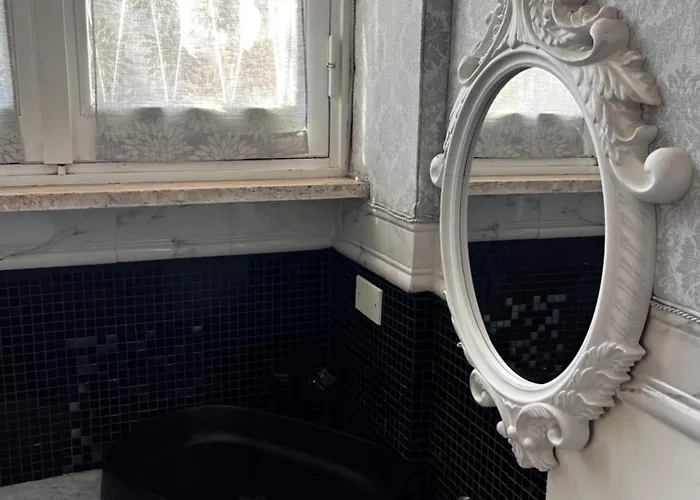 Apartmán Domus Almapetra Ai Fori Imperiali *