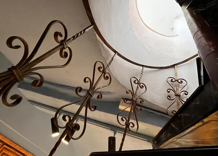 Domus Almapetra Ai Fori Imperiali Řím