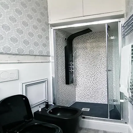 Apartamento Domus Almapetra Ai Fori Imperiali Roma